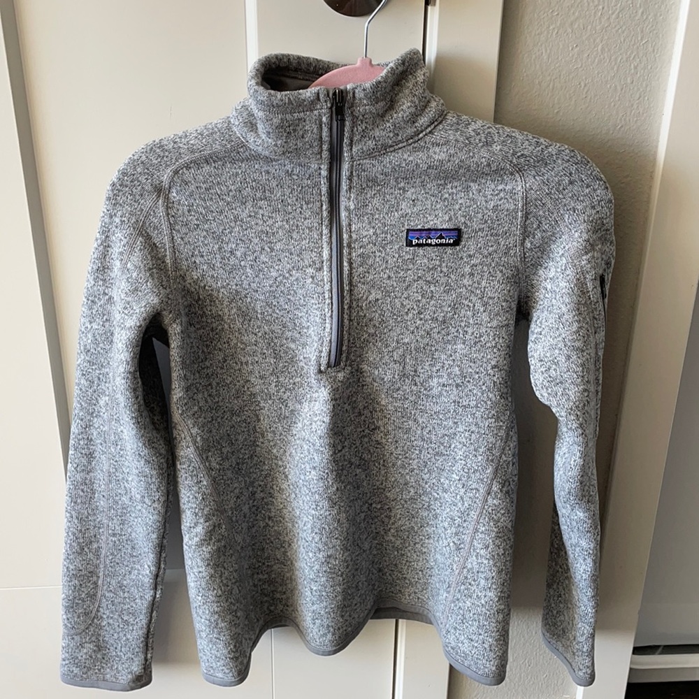 Small Patagonia pullover
